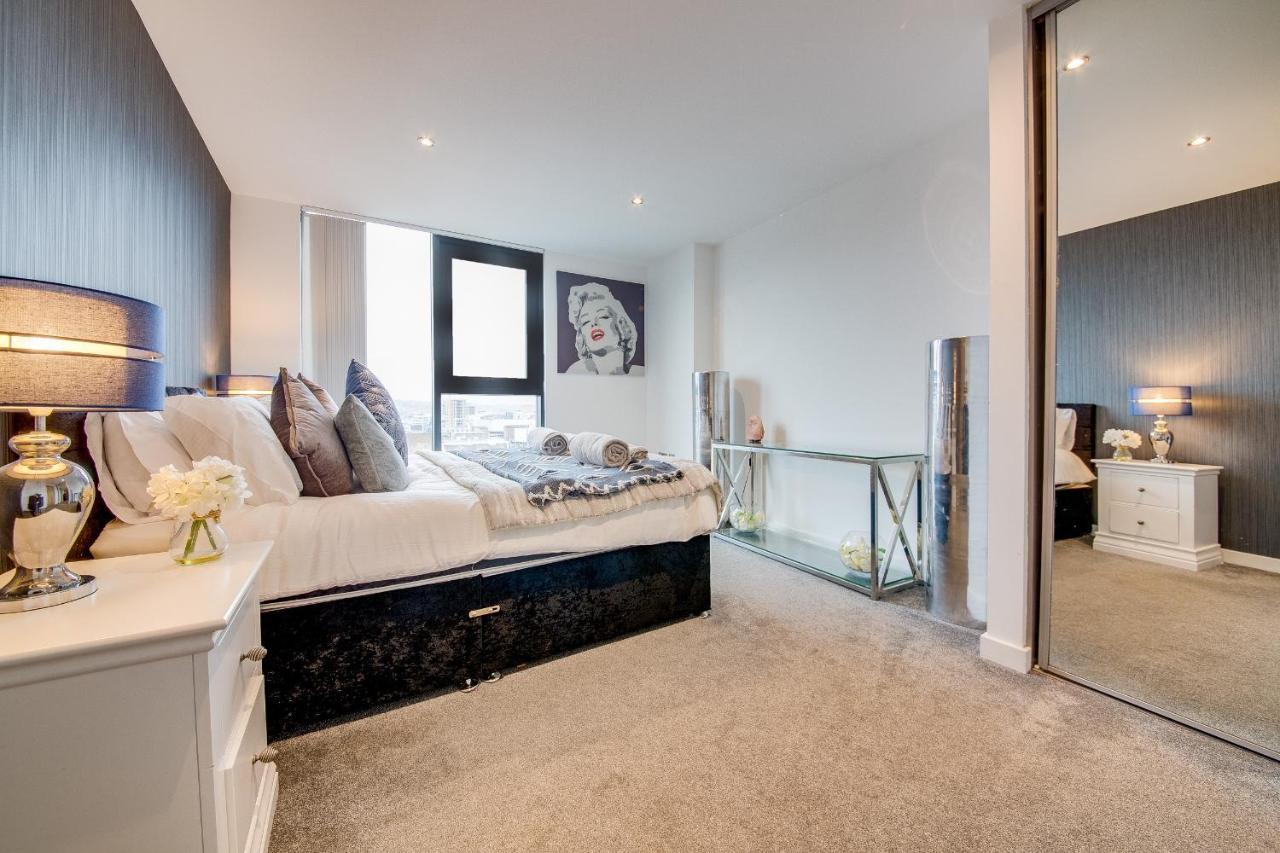 Spacious 3-Bed Penthouse With City Sky Line Views Sheffield Exteriör bild