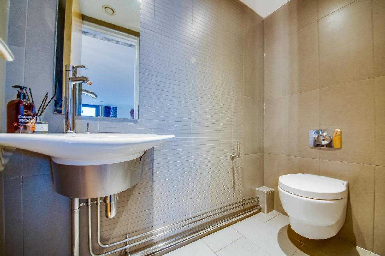 Spacious 3-Bed Penthouse With City Sky Line Views Sheffield Exteriör bild